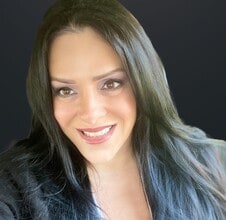 Dawn Loria Tiene